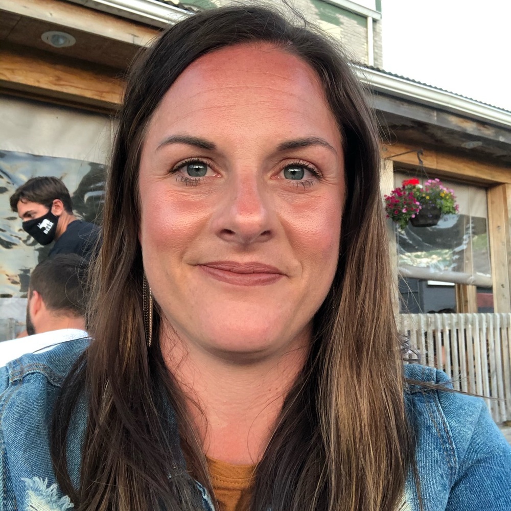 Meet your Posher, Melissa